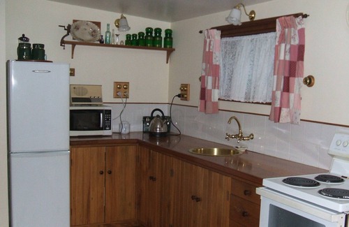 Nelson Cottage | Gibson Historic Cottage - beautifully restored