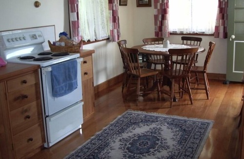 Nelson Cottage | Gibson Historic Cottage - beautifully restored