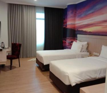 Muarakarang Hotel | GiiA Sanno Hotel Pluit