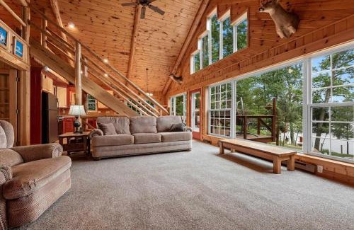 Beaver House | Gilas Lakehouse