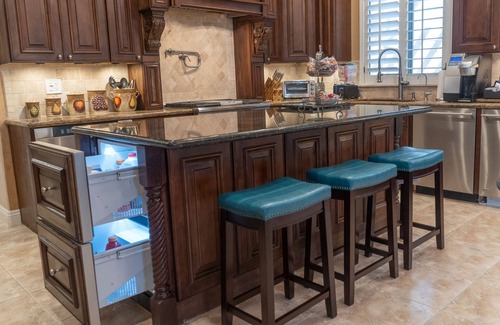 Gilbert House | ✨GILBERT GETAWAY✨Beautiful home away from home with lots of amenities!