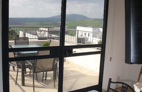 Beit HaShita Cabin | Gilboa Noshek Latavor