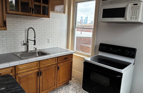 Brewerytown Apartment | gilded age upper tower suite