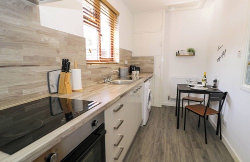 Dolgellau Cottage | GILFACH BACH, with a garden in Dolgellau
