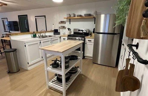 Ruidoso House | Gilia Cabin Summary: