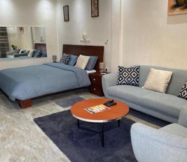 Abomey-Calavi Bed & Breakfast | Gilles Golden Palace