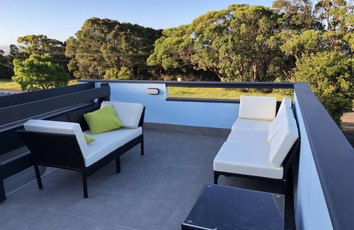 Culburra Beach House | Gills - Waterfront House in Culburra Beach
