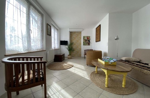 Pornichet Apartment | Gilmone