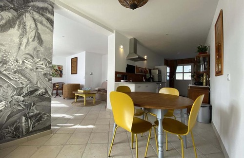 Pornichet Apartment | Gilmone