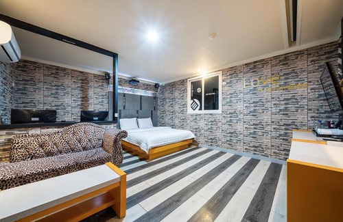 Gimcheon Hotel | Gimcheon EX