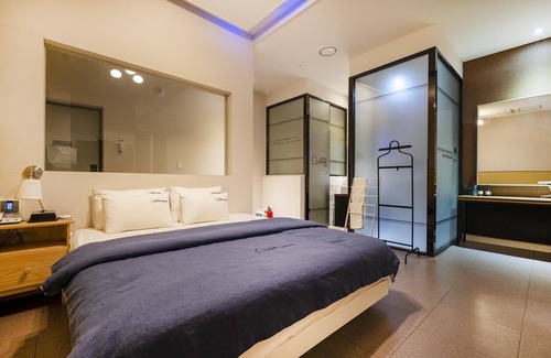 Ussambang Hotel | Gimhae Eobangdong Carpe