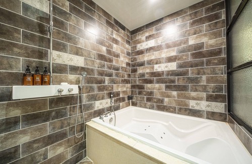 Ussambang Hotel | Gimhae Eobangdong Carpe