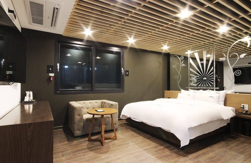 Jangyu-myeon Hotel | Gimhae Jangyu Aria