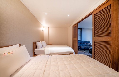 Jangyu-myeon Hotel | Gimhae Jangyu Show