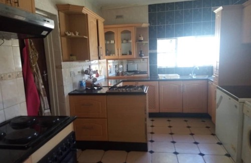 Harare House | Gina's Home
