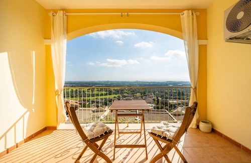 Is Molas Apartment | Ginestre 13
