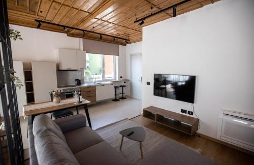Blloku Apartment | Ginger Home Studio