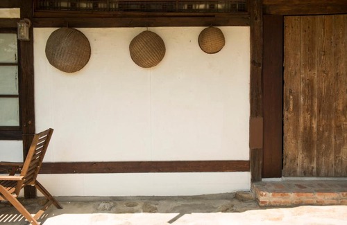 Jeonju House | Ginkgo Tree Guesthouse