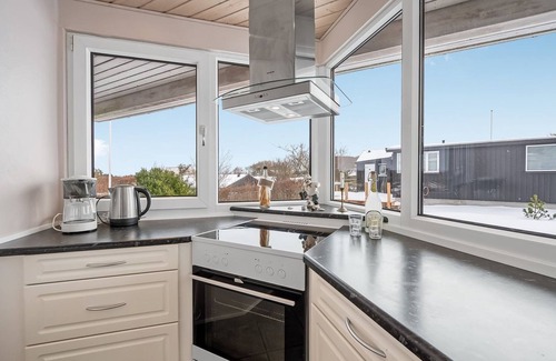 Remmer Strand House | "Ginny" - 300m to the inlet by Interhome