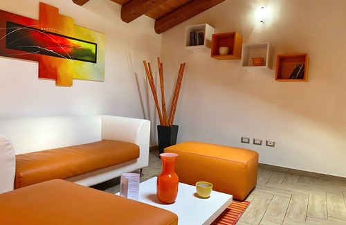 Cabras House | Gioia Guesthouse