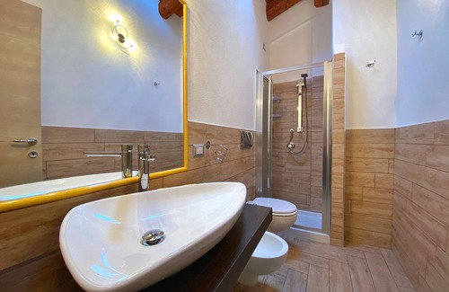 Cabras House | Gioia Guesthouse