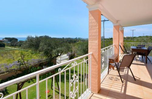Agios Matthaios Apartment | Giokos