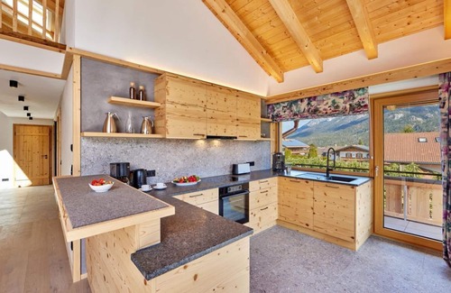 Kruen Apartment | "Gipfelglück" apartment/3 bedrooms/shower, WC - Bichl, vacation apartments