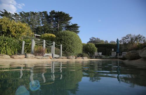 Gipsy Point Resort | Gipsy Point Lakeside