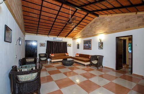 Mendarda Hotel | Gir Lions Paw Resort With Swimming Pool