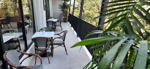 Silang Junction South Bed & Breakfast | Girasol Tagaytay