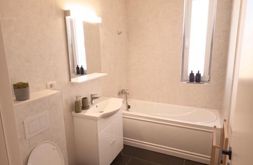 Giroc Apartment | Giroc