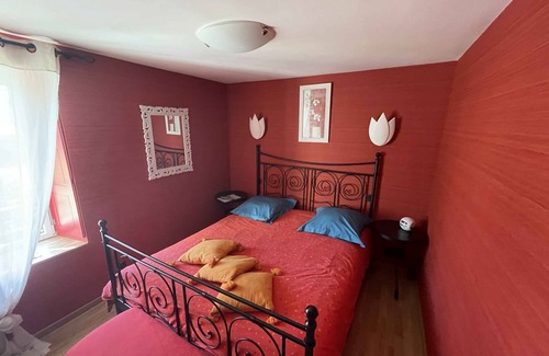 Chateau-Gontier Cottage | Gîte for 6 people in the heart of Mayenne