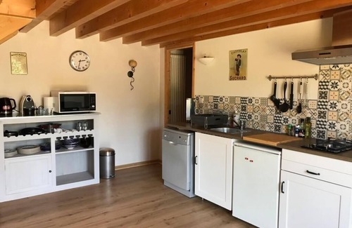 Sarrians Bed & Breakfast | GITE 1 BASTIDE LAGREMUSE
