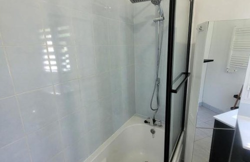 Saint-Ouen-des-Besaces House | Gite 6/8 personnes tout confort
