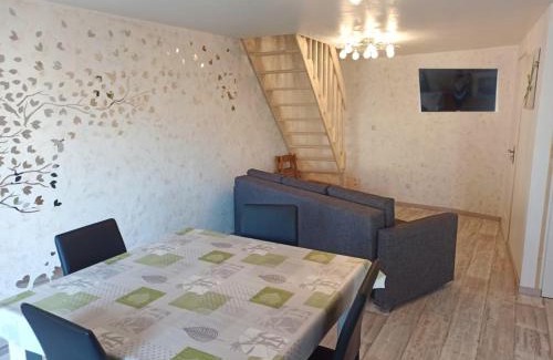 Floirac House | Gite 6 personnes La Floiracaise