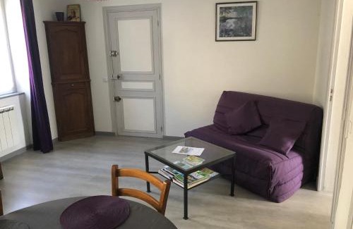 La Roche-Guyon Apartment | Gite Ancien Relais de Saint-Jacques