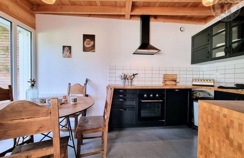 Andresy Cottage | Gite Andrésy, 2 bedrooms, 4 persons