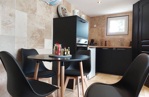 Argenvilliers Cottage | Gite Argenvilliers, 1 bedroom, 4 persons