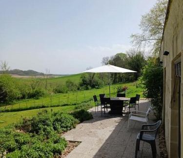 Le Cler House | Gite at La Maison Forte