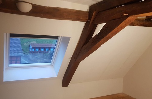 Langensoultzbach House | GITE AU PETIT RUISSEAU-4 PERS ETAGE-COMBLES DS BELLE MAISON ALSAC.4nuitées mini