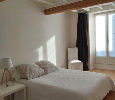 Mourvilles-Hautes House | gite au village
