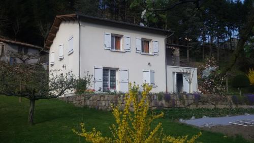 Le Cheylard Apartment | Gite AURIVES