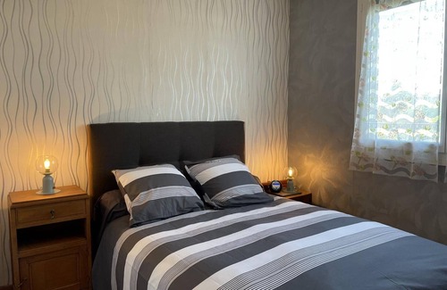 Avermes Cottage | Gite Avermes, 2 bedrooms, 4 persons