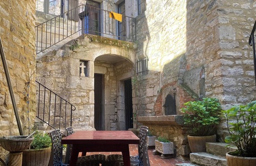 Barjac House | Gite Barjac - Le Patio