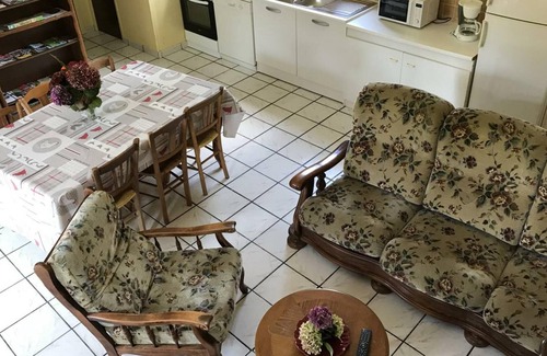Breaute House | Gite Bréauté, 3 bedrooms, 7 persons