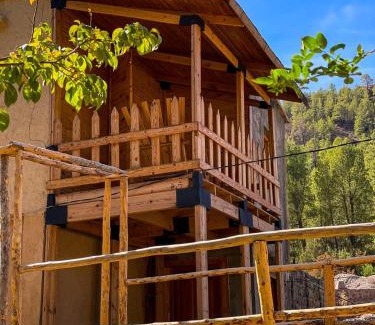 Tilougguite Hotel | Gite Cathedrale Imsfrane