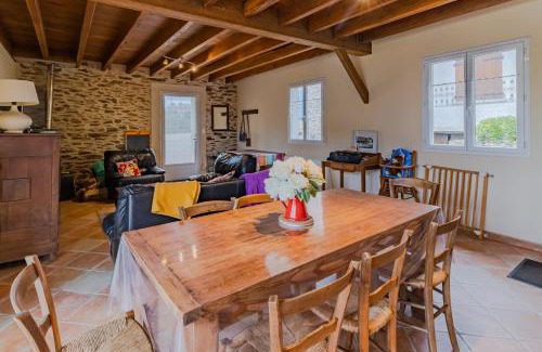 Saint-Jory-de-Chalais House | Gite de charme, idéal pour 4