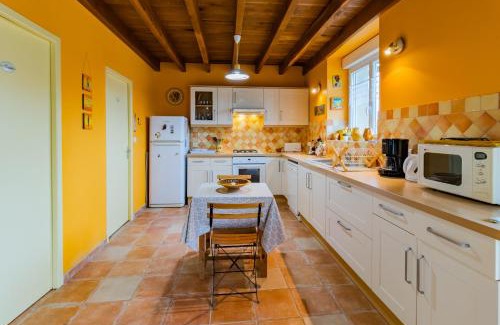 Saint-Jory-de-Chalais House | Gite de charme, idéal pour 4