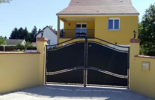 Huisseau-sur-Cosson House | GITE DE L'OISILLIERE