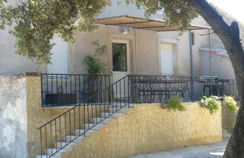 Grillon House | GITE DE LA GARÈNE
